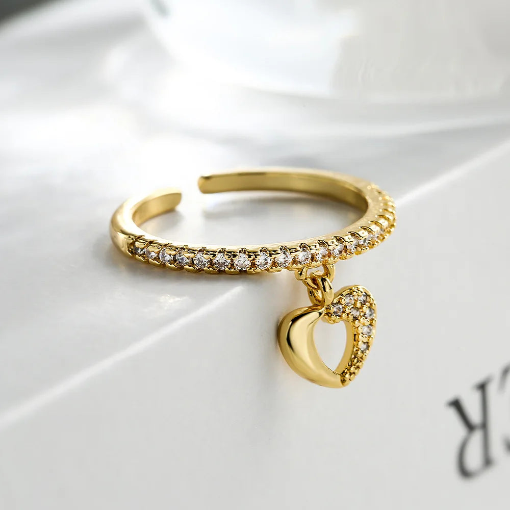 NEWBUY Fashion Bunte Zirkonia Pavé-Fassung Hochzeitsschmuck 2024 Trendiger Goldfarbener Herzanhänger Fingerring für Damen