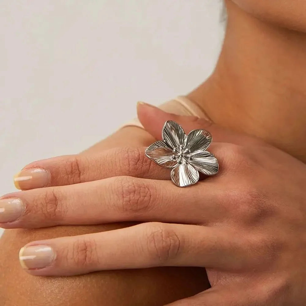 Elegante Edelstahl Big Bloom Blumenringe für Frauen Goldfarbe Sonne Seestern Offener Ring Fingerschmuck Hochzeit Ihr Geschenk Punk