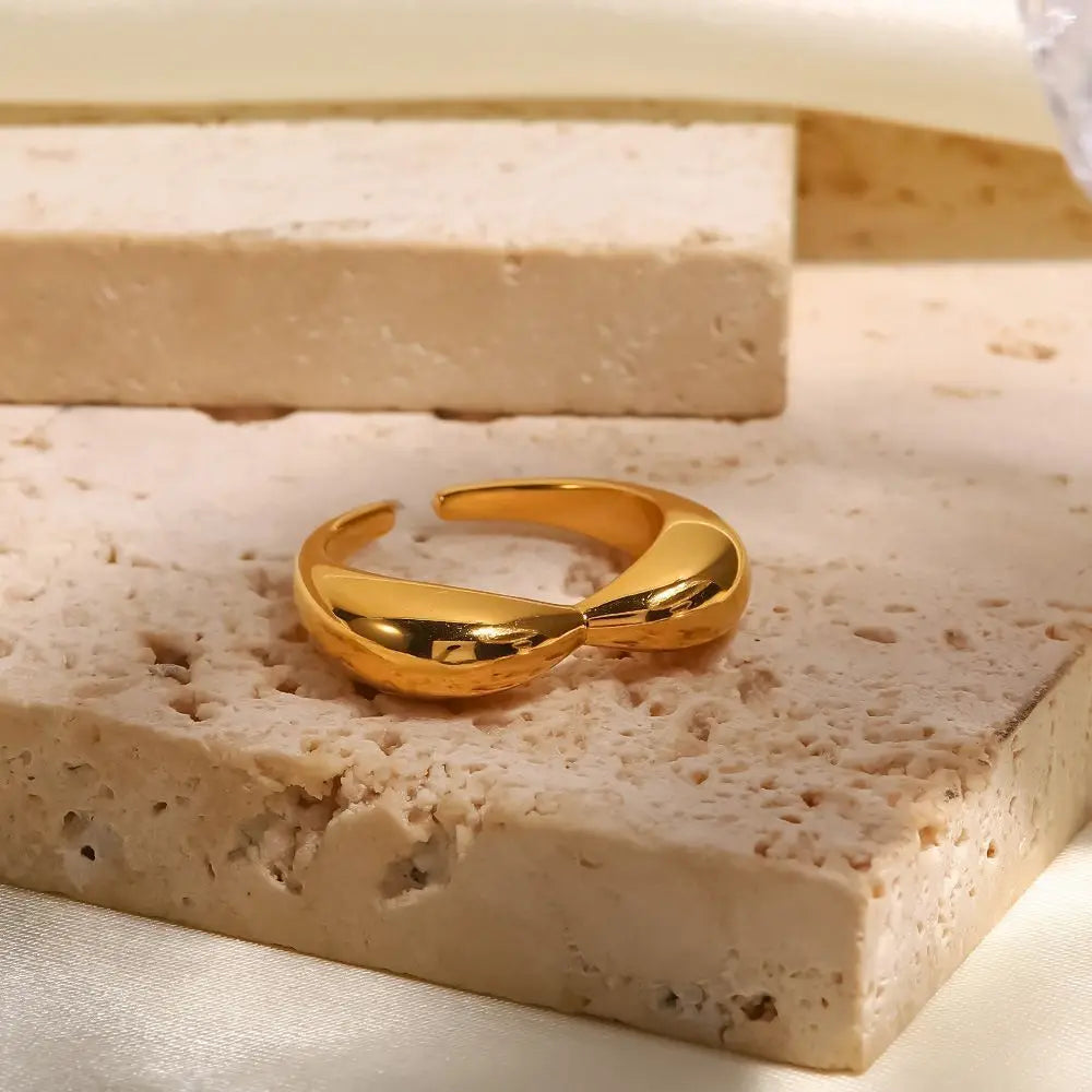Anillo de acero inoxidable impermeable para mujer, anillo de corazón que no se decolora, anillos de metal elegantes, joyería sencilla, novedad, venta al por mayor, Dropshipping