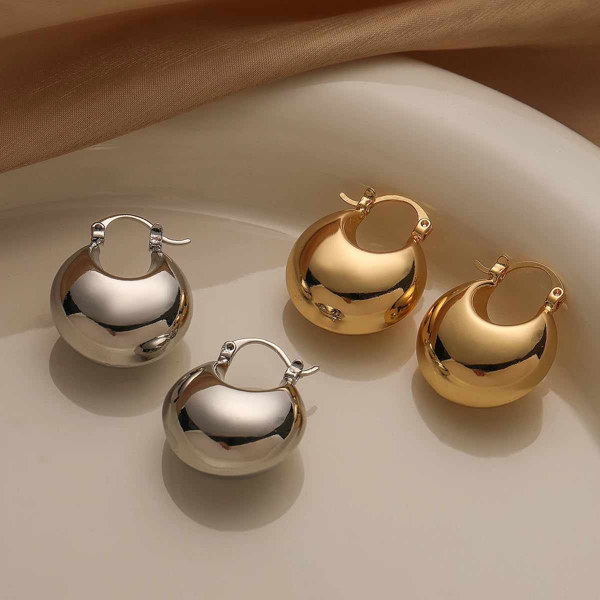 NEWBUY Heißer Verkauf Silber/Gold Farbe Geometrische Form Creolen Für Frauen