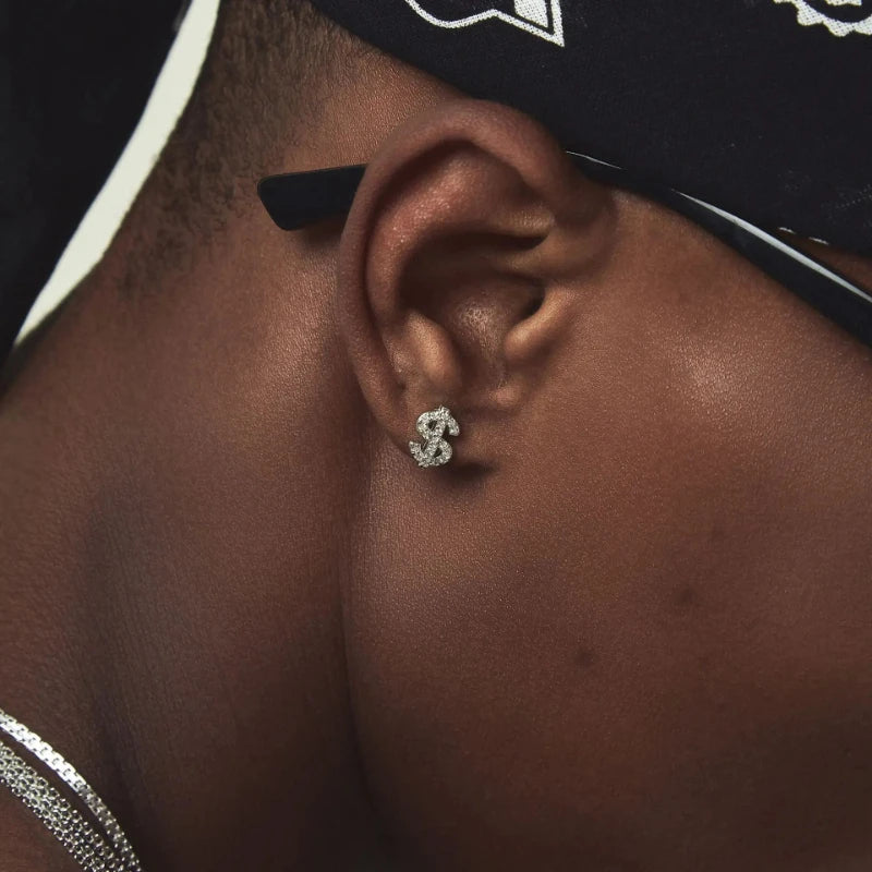 Amerikanischer voller Diamant-Dollar-Buchstabe Ohrstecker Herren Senior Sense Super Flash Hip Hop Trend Nische Herren- und Damen-Fashion-Ohrringe