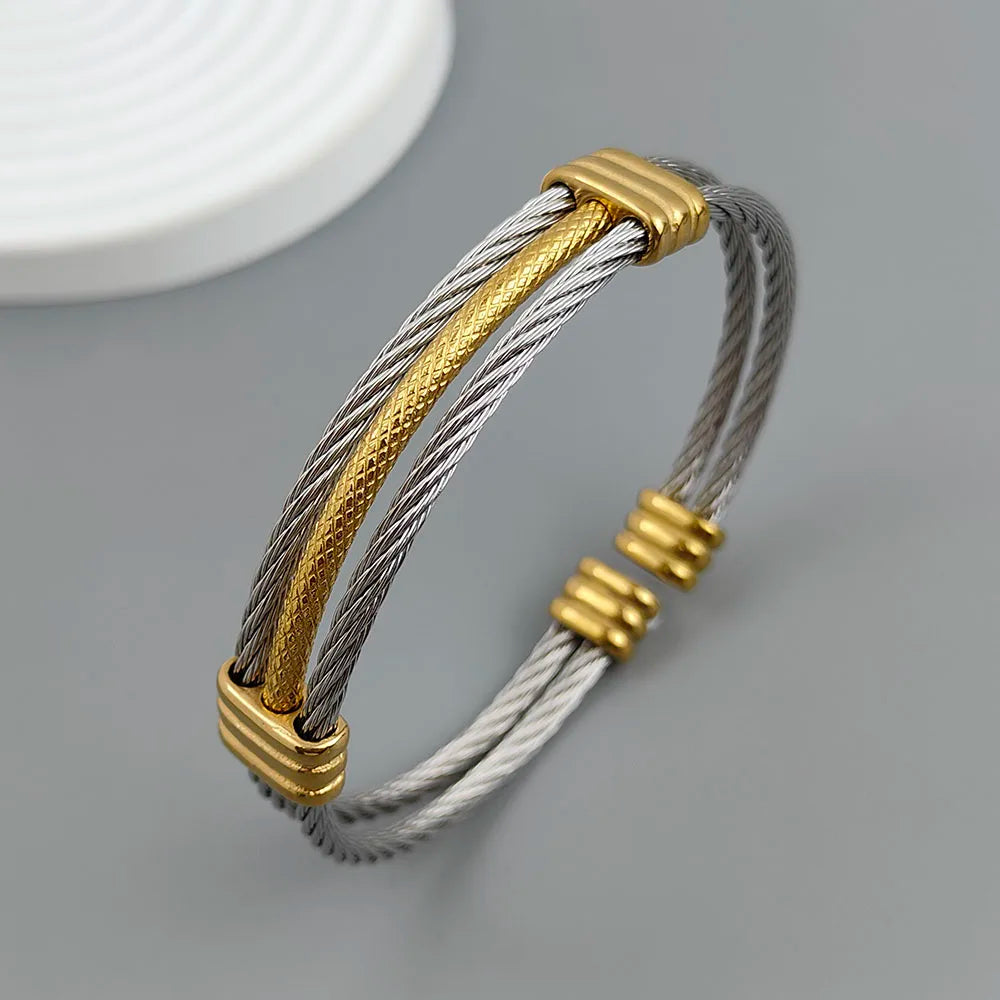Neues dreilagiges Stahlseil-Armband aus vergoldetem Edelstahl 18K, hochwertiges wasserdichtes Partnerarmband, Ehefrau-Geschenk