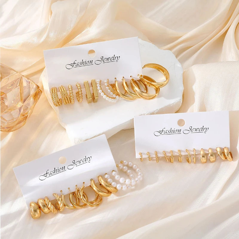 Modische geometrische Creolen Set für Damen Vintage Böhmische Perle Goldfarbe Runde Ohrringe Punk Alltagsschmuck Geschenke 2025