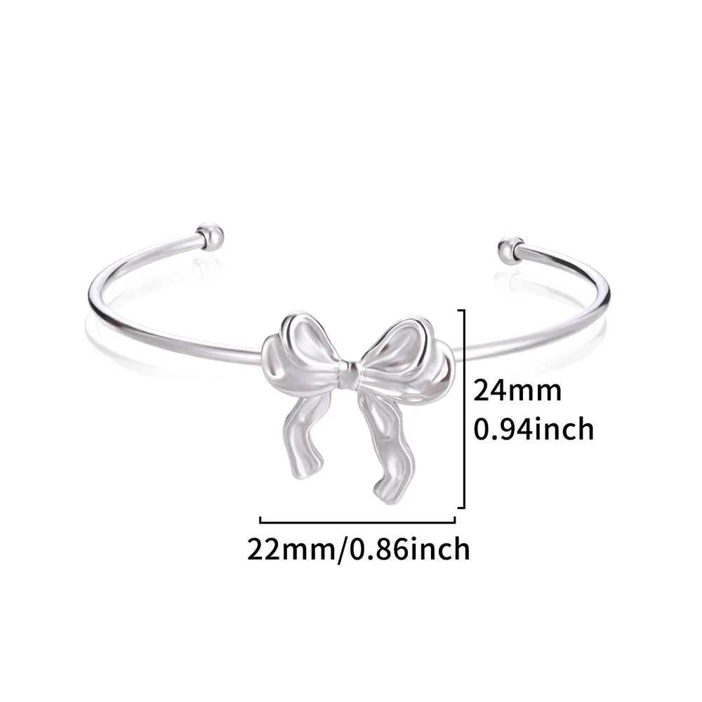 Exquisites klassisches Armband mit Wellenmuster für Damen, Manschettenarmband, goldfarben, Edelstahl, Handschmuck-Geschenk