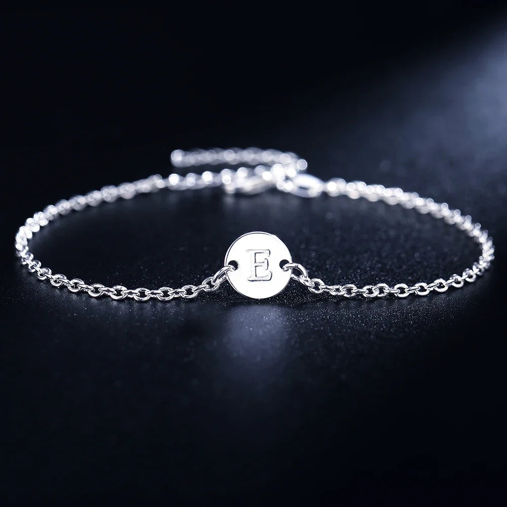 Neuer Trend 925 Sterling Silber 26 Buchstaben Karten Kettenarmbänder für Frauen Mode Hochzeit Party Feiner Schmuck Weihnachtsgeschenke