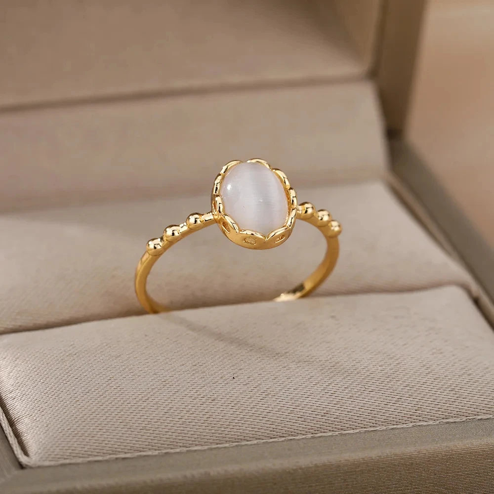 Modische weiße Opalringe für Frauen, goldfarbener Edelstahl-Opalring, Hochzeits-Verlobungsschmuck, Geburtstagsgeschenk 2024