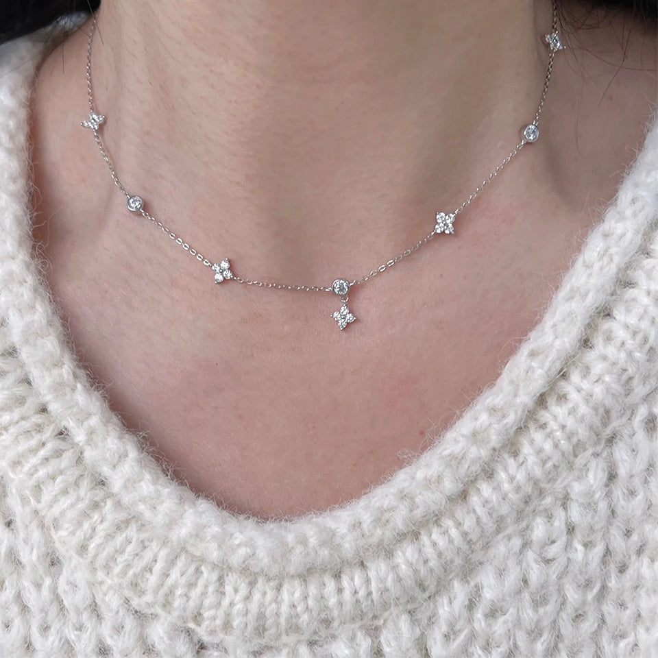 Yupsk Inlaid Zircon Four-leaf Flower Chain Necklace for Women New Niche Light Luxury Hot Fashion Collares Choker Accessories