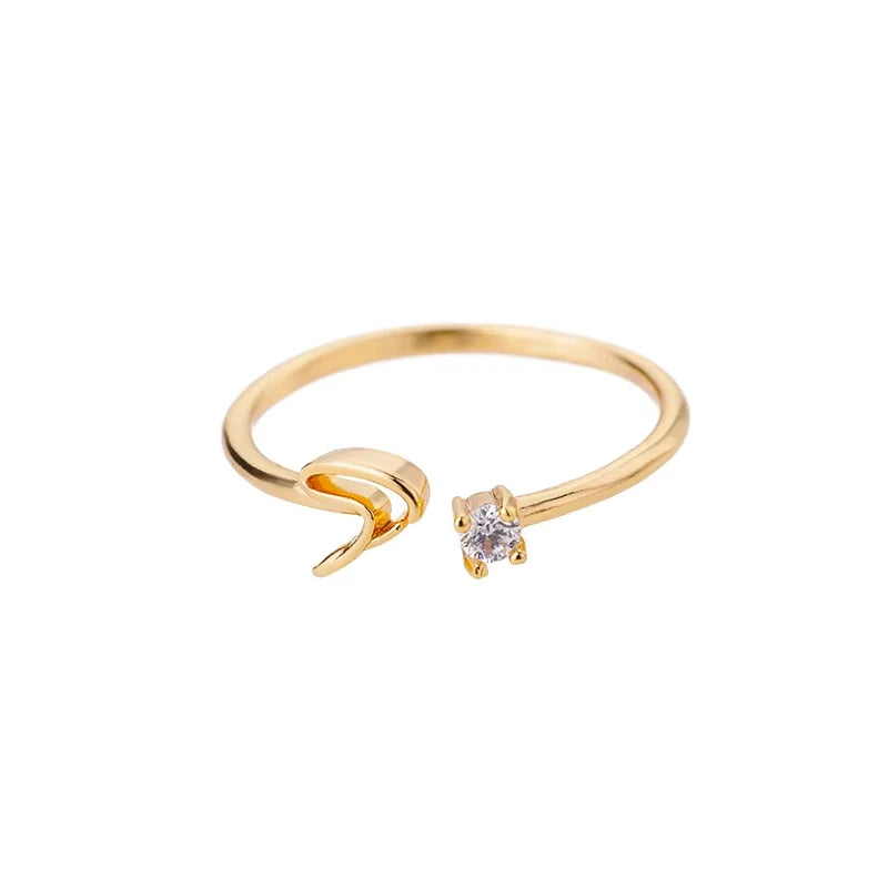 A-Z Anfangsbuchstabe Offene Ringe für Damen Edelstahl Goldfarbe Zirkon Verstellbarer Ring Trendiger Paar-Hochzeitsschmuck Geschenk