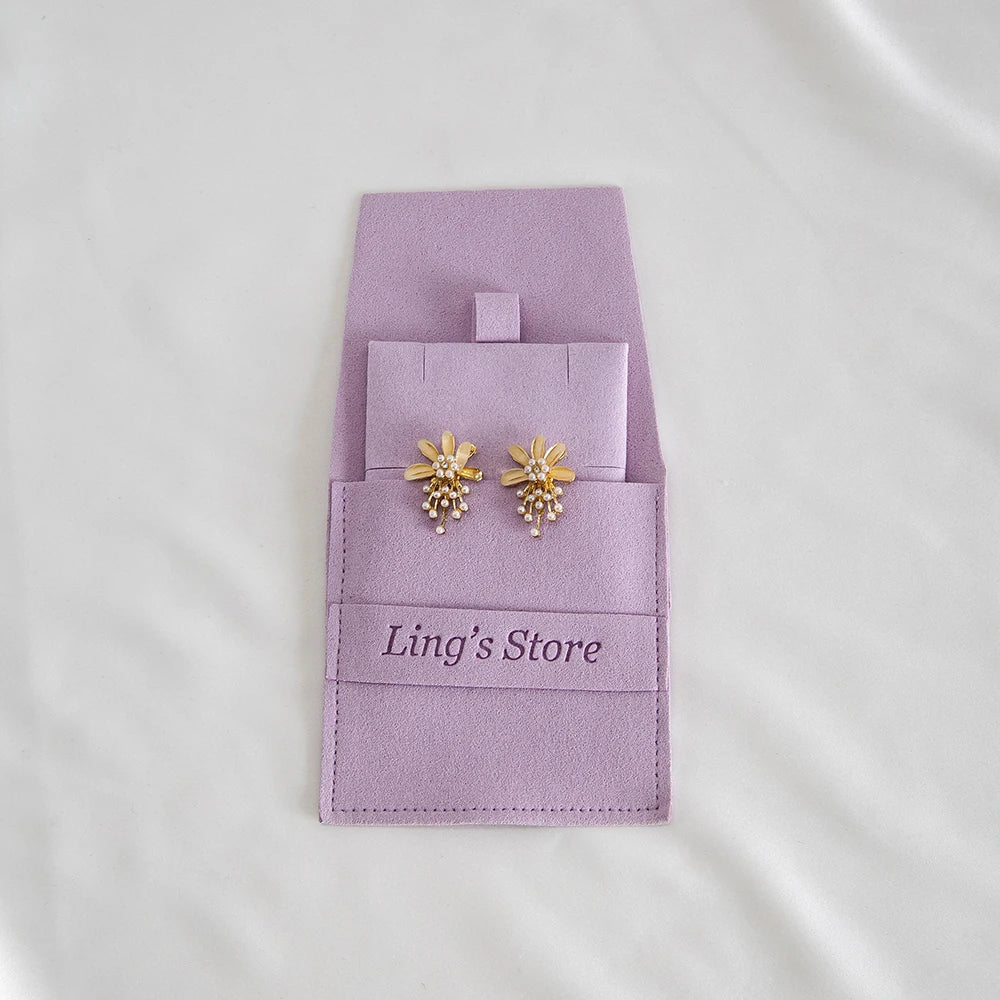 20/50/100 Stück personalisiertes Logo Schmuck Mikrofaserstreifen 8x8cm Taschenkarten für Ohrringe Ohrstecker Halskette Anhänger