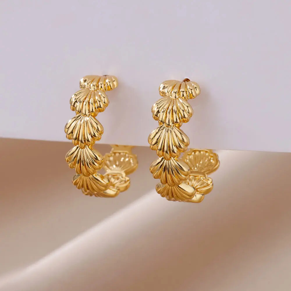 Pendientes de acero inoxidable con forma de C para mujer, chapados en oro, estilo coreano, perforados, joyería de lujo, regalo de cumpleaños