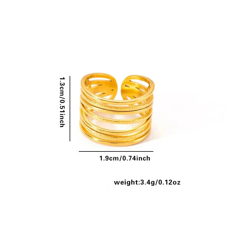 Großhandel High-End wasserdicht dreidimensionaler M-Buchstabe hohler Edelstahl Fingerring trendig für Damen personalisierbarer Schmuck