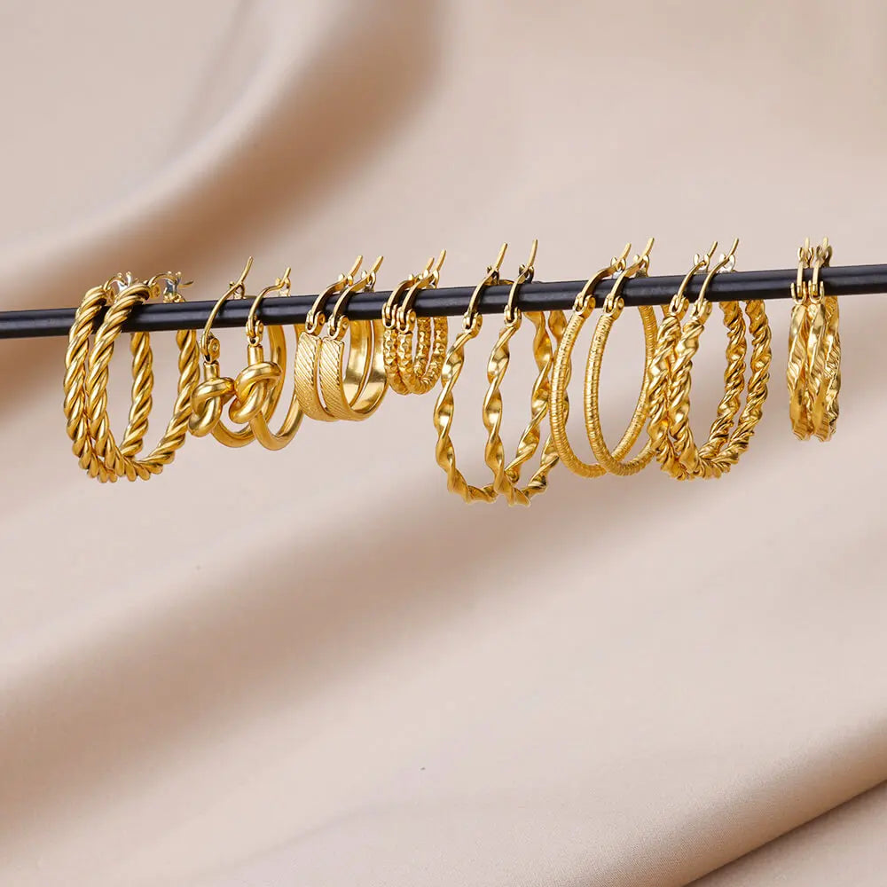 Vintage Runde Edelstahl Creolen für Damen Vergoldete Ohrringe 2023 Trend Statement Ohrschmuck Weihnachtsgeschenk