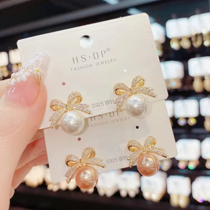 1 Paar Micro-Set Zirkon Schleife Perle Anhänger Ohrringe 2025 Neues Design Schmuck für Damen und Mädchen Mode Ohr Accessoires