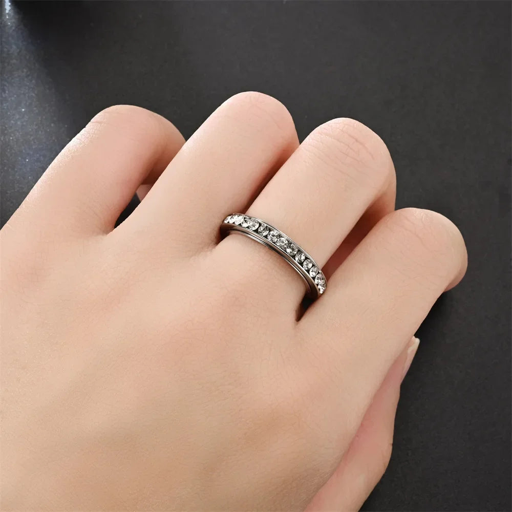 4MM Edelstahl Spinner Fingerringe für Frauen Kristall Drehbare Eheringe Männer Mode Jahrestag Party Schmuck