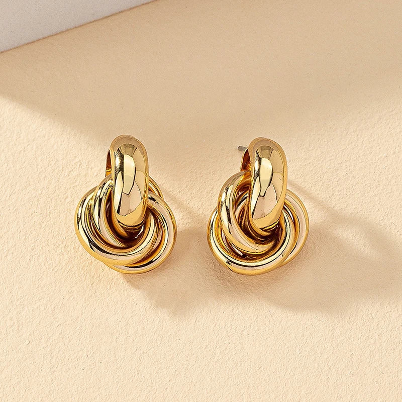 Obega Gold Silber Farbe Knoten Creolen Ohrringe für Damen Glänzende Beschichtung Trendige Ohrstecker Süßer Alltagsschmuck