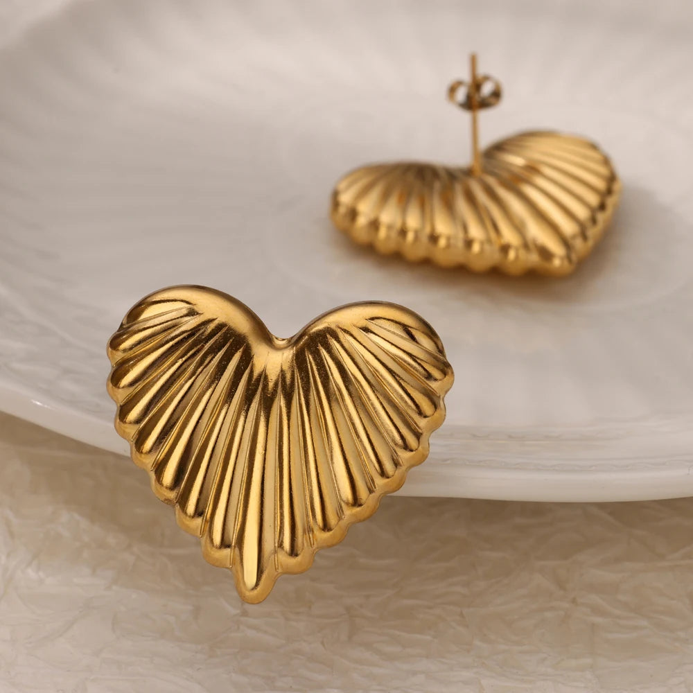 Pendientes de tachuelas gruesos a rayas de corazón para mujer, de acero inoxidable, color dorado, para boda, estéticos, nuevos accesorios de joyería para mejores amigas