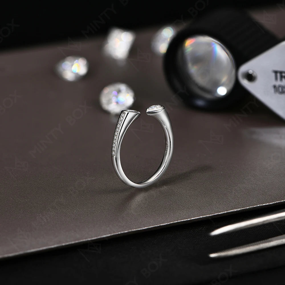 MINTYBOX Anillo de diamante de laboratorio en forma de pera 0.5CT Plata S925 Anillos de moissanita para mujer Chapado en oro blanco de 18k Joyería de boda