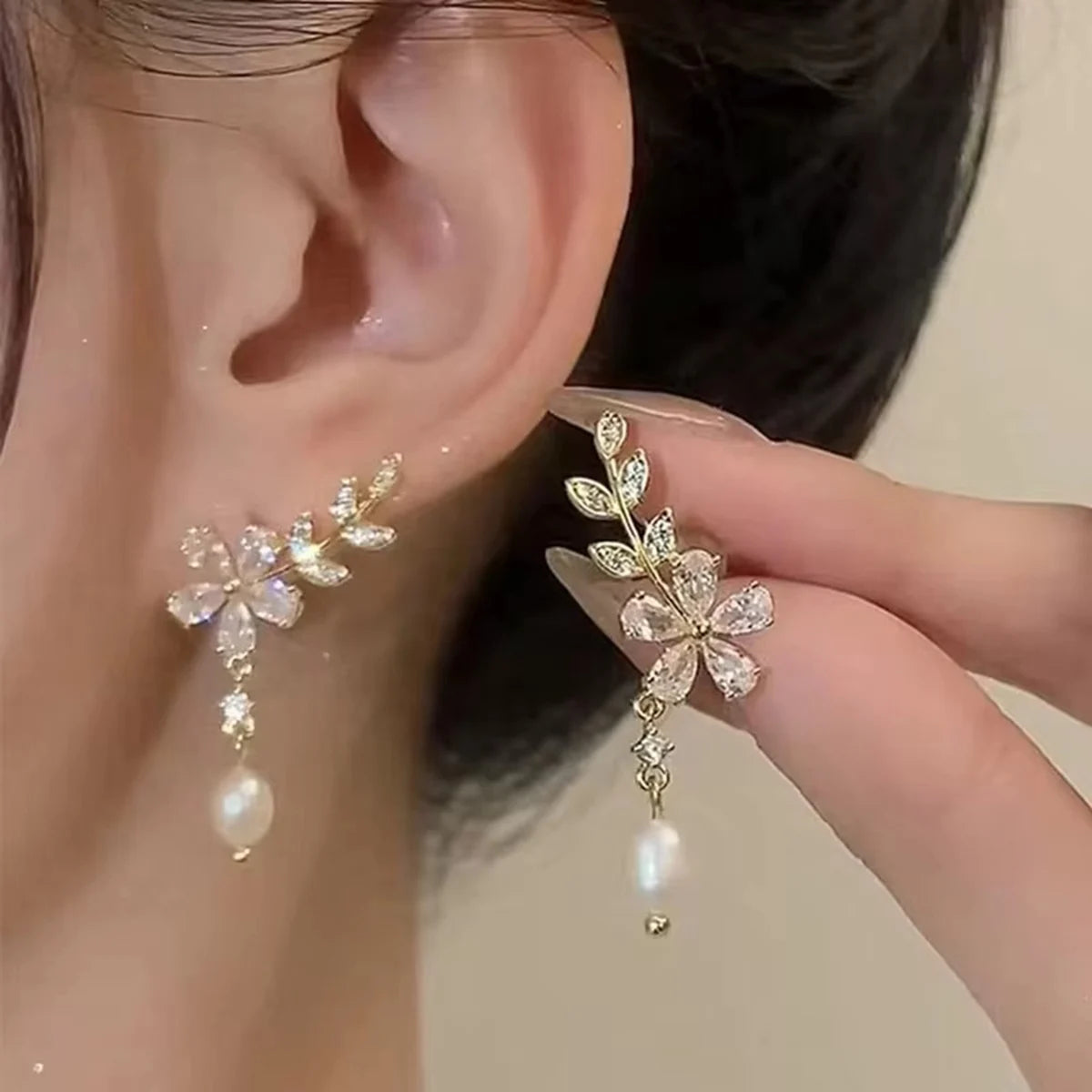 Fashion Einzigartige Glänzende Muschel Blumen Anhänger Ohrringe für Frauen Temperament Perlenohrringe Süßes Design Hochzeitsgeschenke