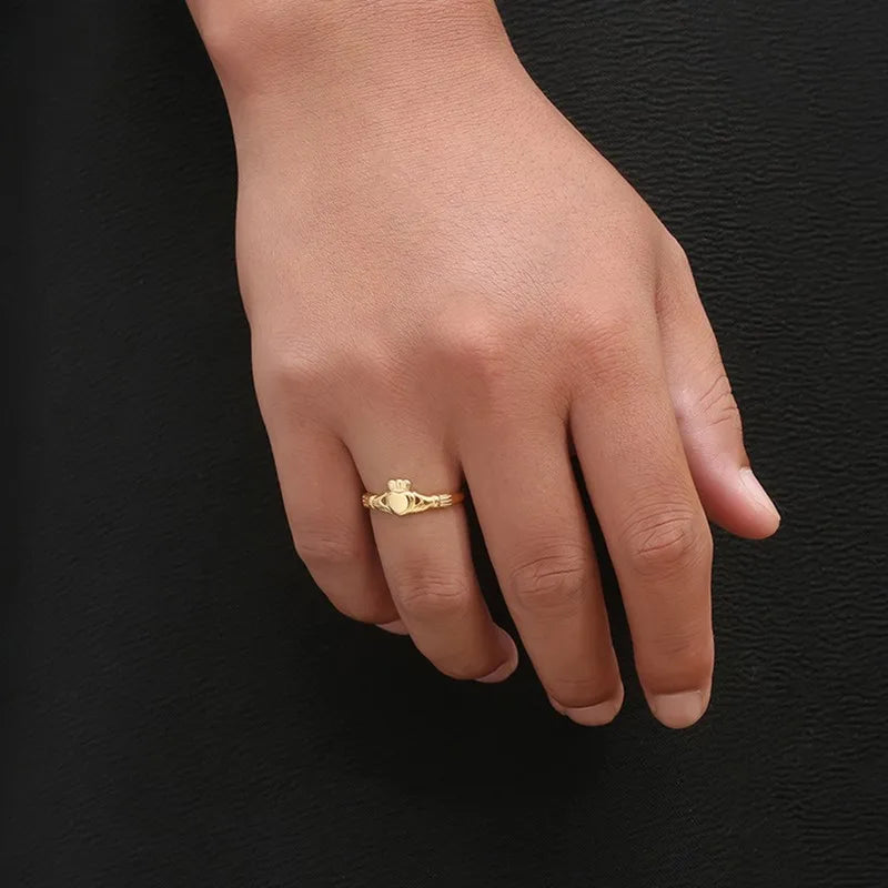 Edelstahl Irischer Claddagh-Ring Herz Krone Hochzeits-Versprechensring für Damen Herren Größe 4-10