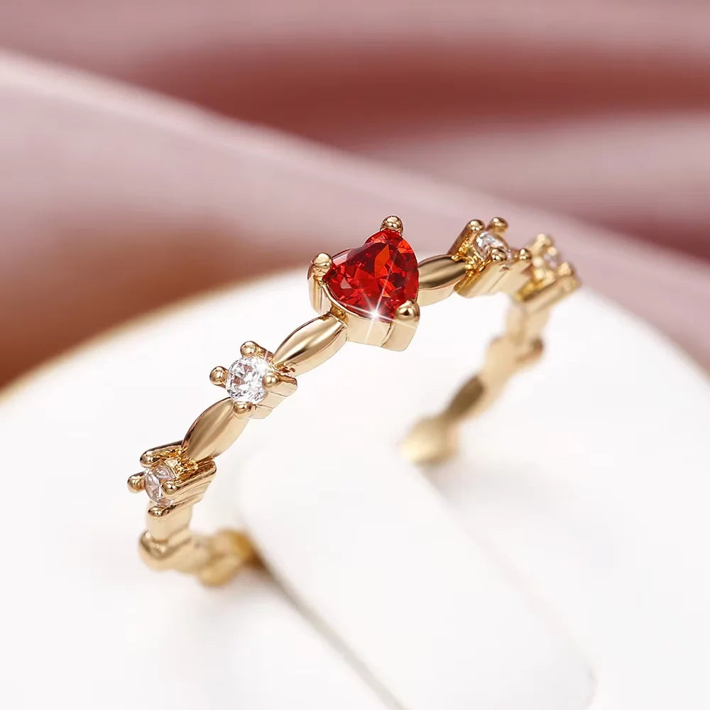 925er Sterlingsilber vergoldet 18K Gold Zirkon Rot Liebe Herz Ringe für Frauen Party Hochzeit Hohe Qualität Vintage Feiner Schmuck