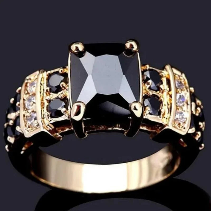 Mode Exquisite goldfarbene quadratische Creolen für Frauen Party Accessoires Geschenke Custom Schmuck