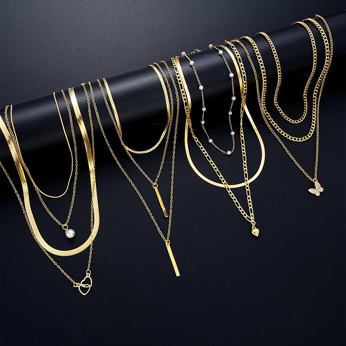 Juego de 11 gargantillas de perlas simples para mujer, collares de moda en capas con dijes de estrella, cruz, corazón, regalo de joyería