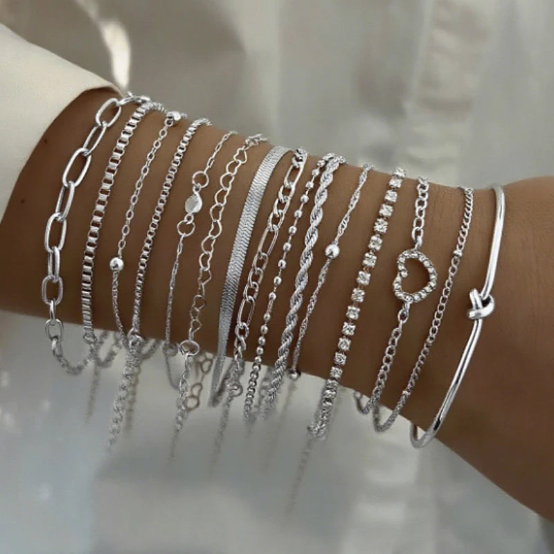 Mode Elegante Herz Zirkon Charm Armband Sets für Frauen Vintage Minimalistische Multi-Element Twist-Kette Metallarmbänder Schmuck