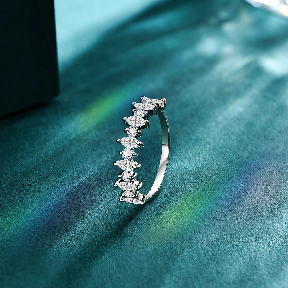 MINTYBOX 4*2mm D Farbe 925 Sterlingsilber Moissanit Ring für Damen, Diamantprüfgerät bestanden, 18 Karat vergoldet, Verlobungs-Hochzeitsringe
