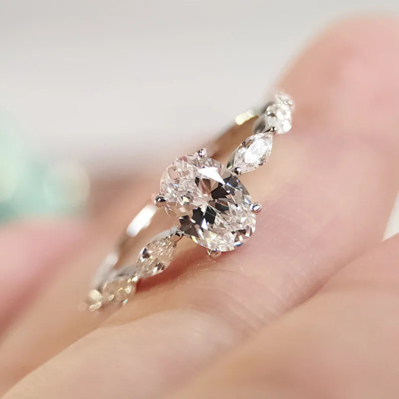 925er Sterlingsilber zarte Damenringe kleiner AAA Zirkonia empfindlicher Verlobungsring für Liebhaber hochwertiger Hochzeitsschmuck
