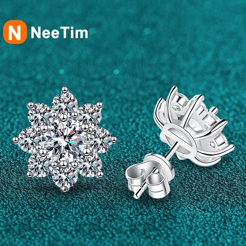 NeeTim 0.5ct Moissanit Ohrstecker für Damen 925 Sterling Silber mit Weißgold überzogenen Diamant Ohrsteckern Hochzeitsschmuck