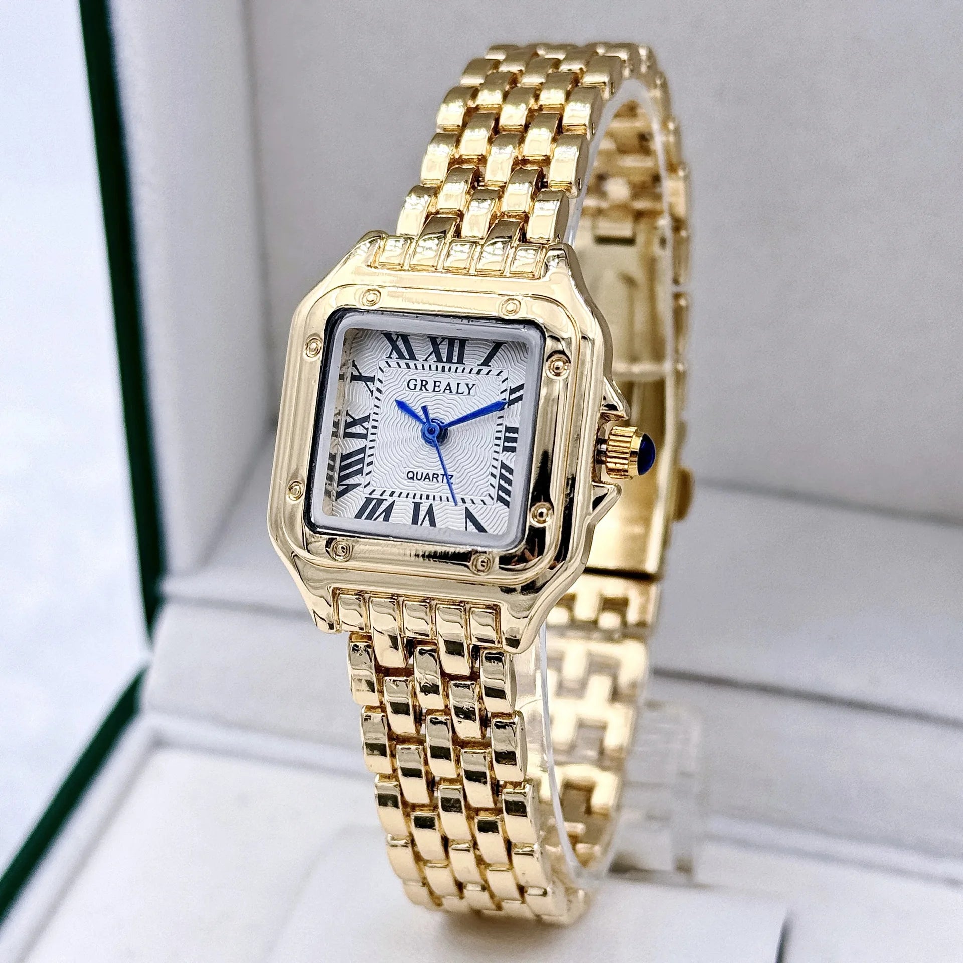 Neue Damenuhr Leichte Luxusmarke Business Gold Edelstahl Damenmode Quarzuhren Weibliche Uhr Armband Armbanduhr