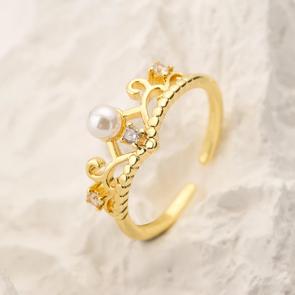 NEWBUY 2025 Trendige goldfarbene Kronen-Anhänger-Fingerringe, offenes Design, verstellbar, glänzende Zirkonia-Hochzeits-Schmuck für Damen
