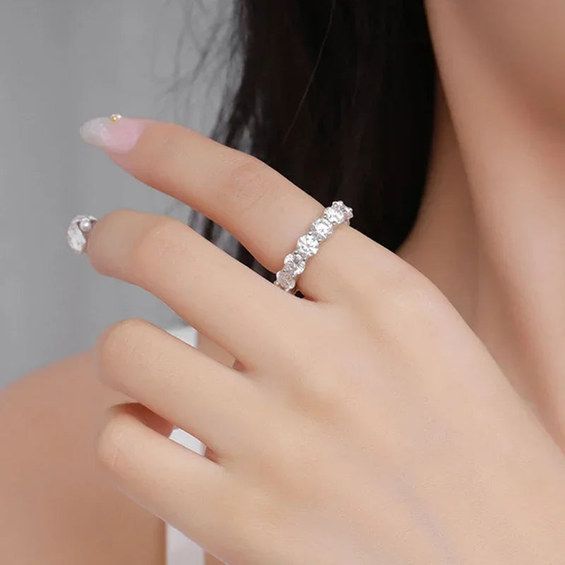 NeeTim 5mm Voll-Moissanit-Ring für Damen Hochzeit 925 Sterling Silber Ringe Labor-Diamant Verlobung Ewiges Band Feiner Schmuck