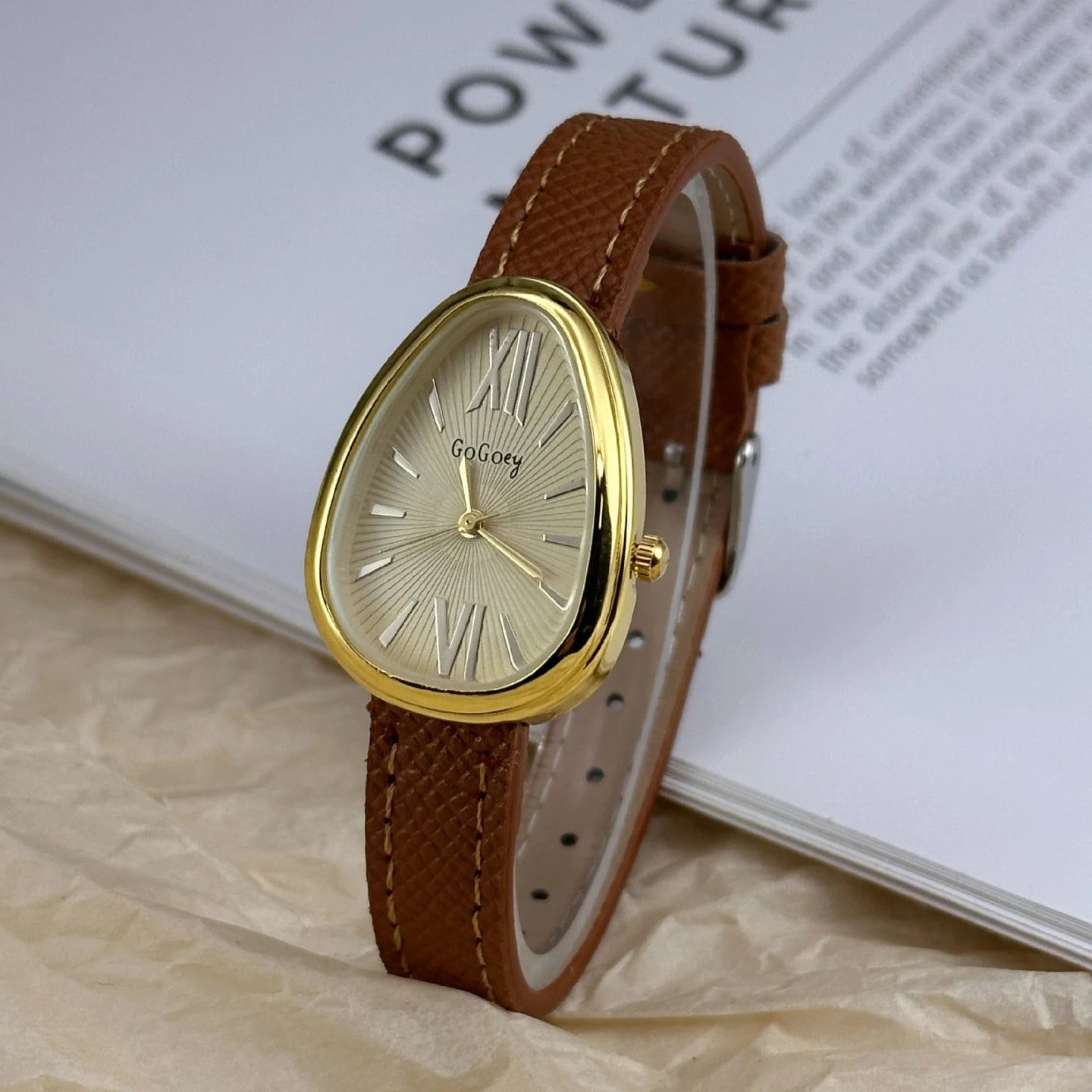 Famoso reloj de cuarzo de marca para mujer, regalo de lujo, reloj de pulsera de cabeza de serpiente para mujer, reloj de pulsera de moda con correa de cuero rojo, Dropshipping
