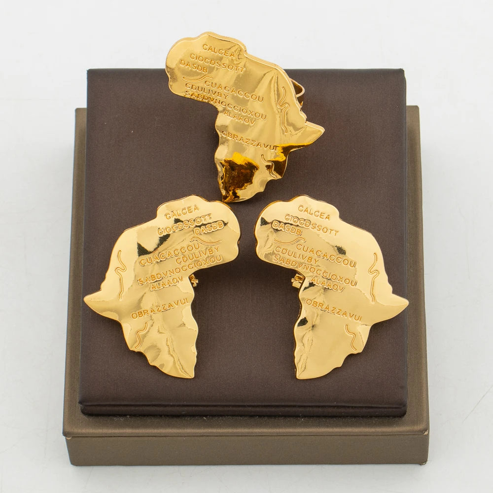 Afrikanische goldfarbene Ohrringe Ring Schmuckset für Frauen Kupferlegierung Clip-Ohrringe und Fingerring 2er-Set Hochzeiten Alltagskleidung