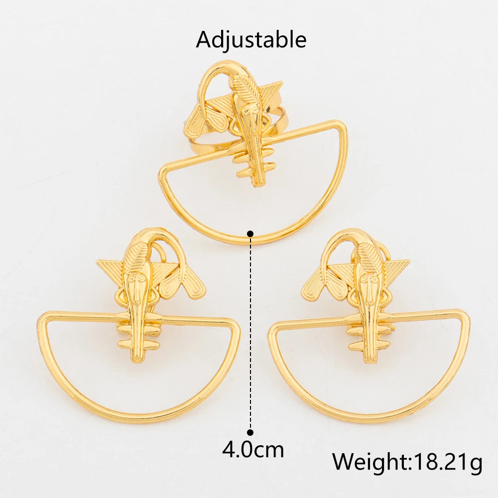 Trend Goldfarbene Ohrringe Schmuckset für Frauen Hohles Design Clip-Ohrringe mit Fingerring Alltagskleidung für Partyzubehör