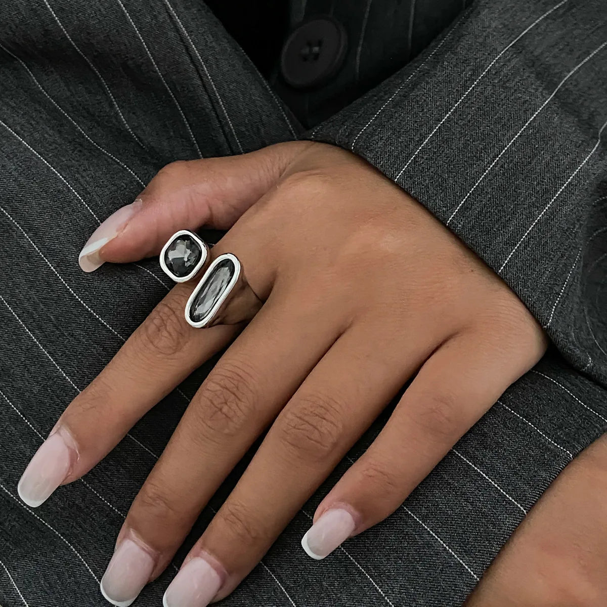 Top Quality Irregular Crystal Rings for Women Wedding Bride Elegent Stone Ring for Women Christmas Mothers' Day Gifts