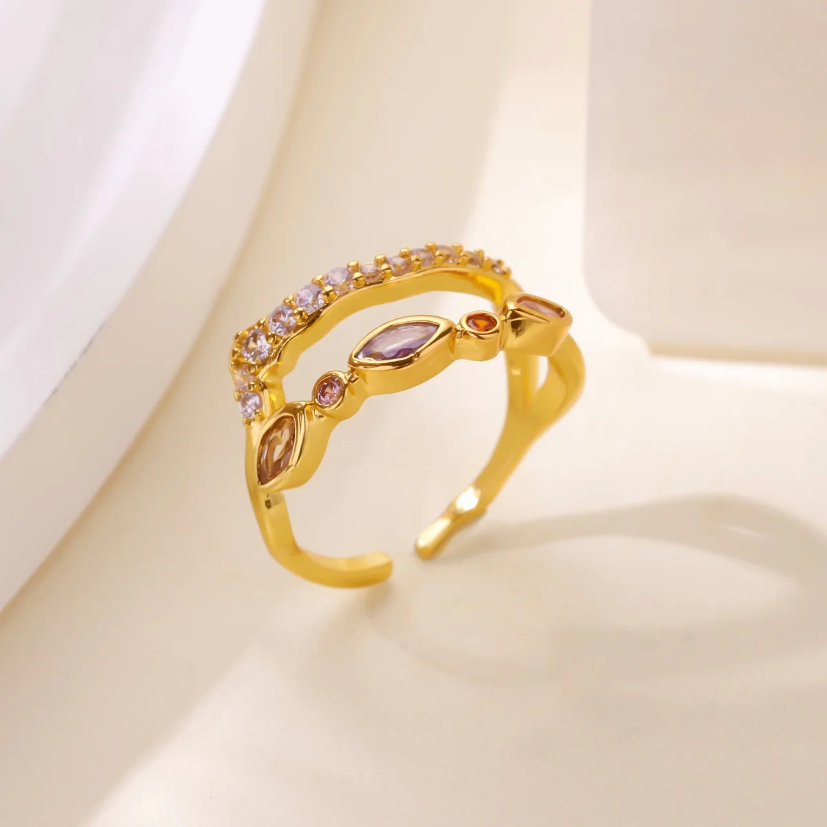 Modische pinke Herz-Zirkonringe für Frauen Goldfarbener Edelstahl Imitation Perlenring Elegantes ästhetisches Hochzeitsschmuckgeschenk