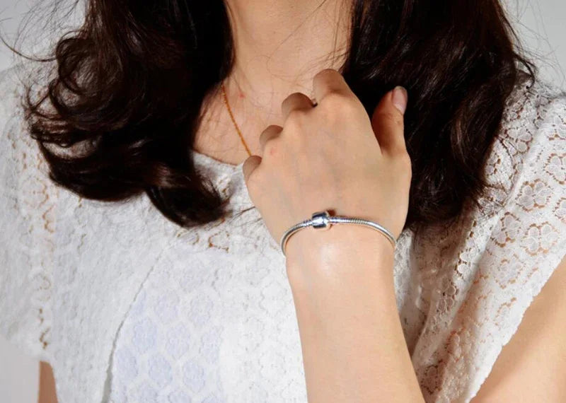 Handgemachter Original Feinschmuck 925 Sterling Silber Charm Armband Weiche Glatte Schlangenknochen Armbänder für Frauen
