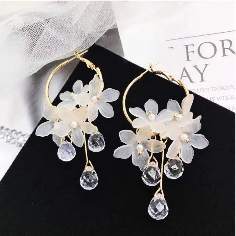 Neue koreanische süße transparente Kristallblumen-Tropfenohrringe für Frauen, Temperament, lange Quastenohrringe, weiblicher eleganter Schmuck, Geschenk