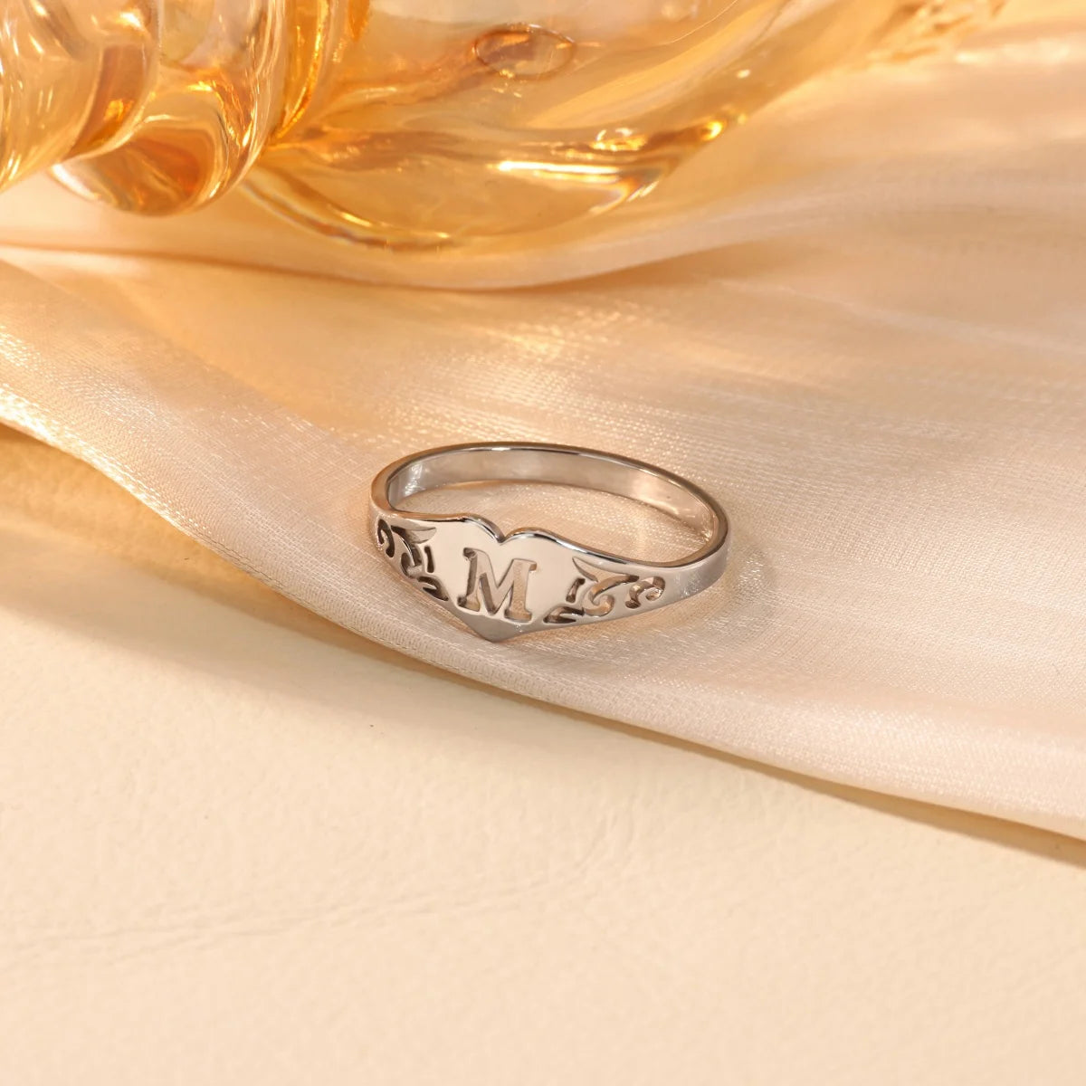 Edelstahl A-Z Buchstaben Herzringe für Frauen, silberfarben, hohle Anfangsbuchstabenringe, ästhetischer Hochzeitsschmuck, Geschenk