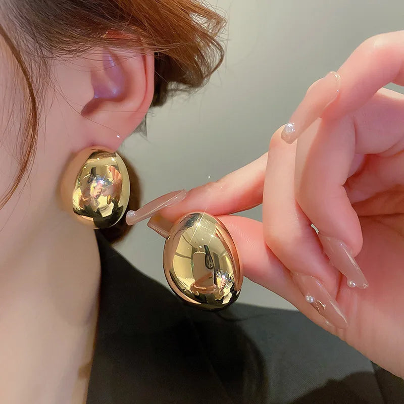 Minimalismus Persönlichkeit Metall Ohrhänger für Frauen Blatt Rund Wassertropfen Schmetterling Twist Metall Ohrringe Geometrie Schmuck