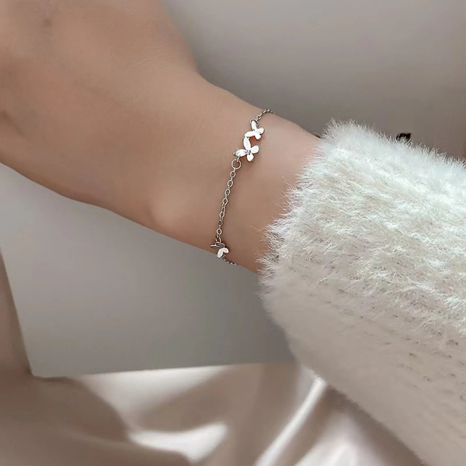 925er Silber Diamant-Schmetterling Armband Damen Mode Temperament Blume Verstellbares Armband