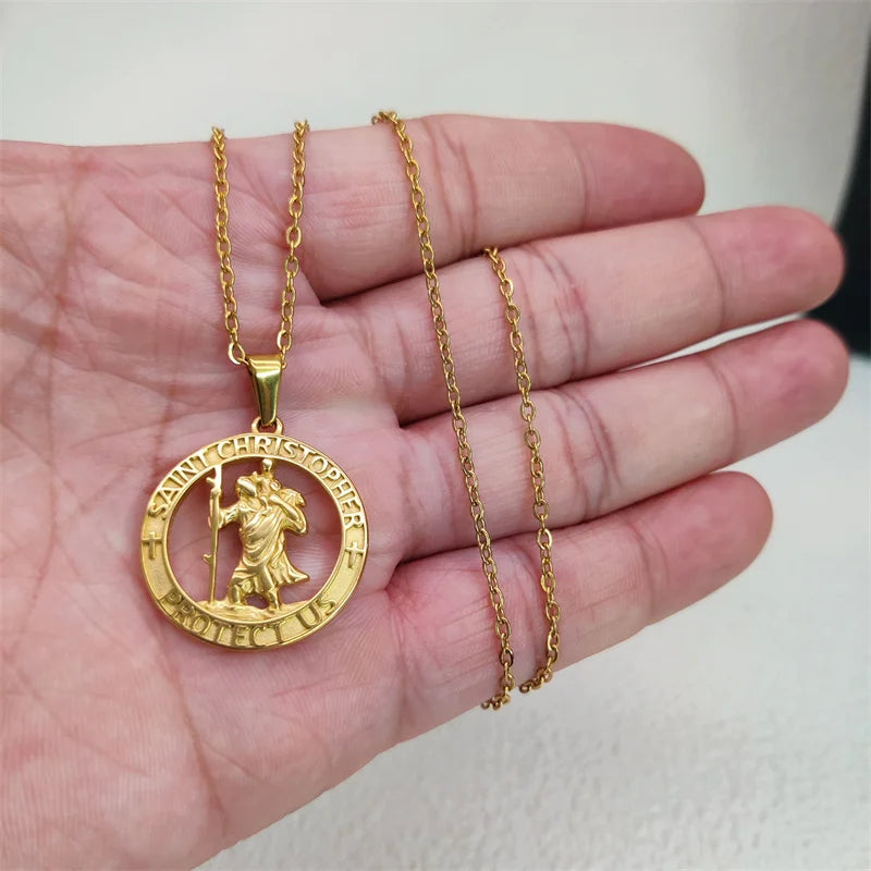 Venta caliente Religioso 18K chapado en oro San Cristóbal Collar de acero inoxidable con colgante para hombres mujeres regalo de joyería