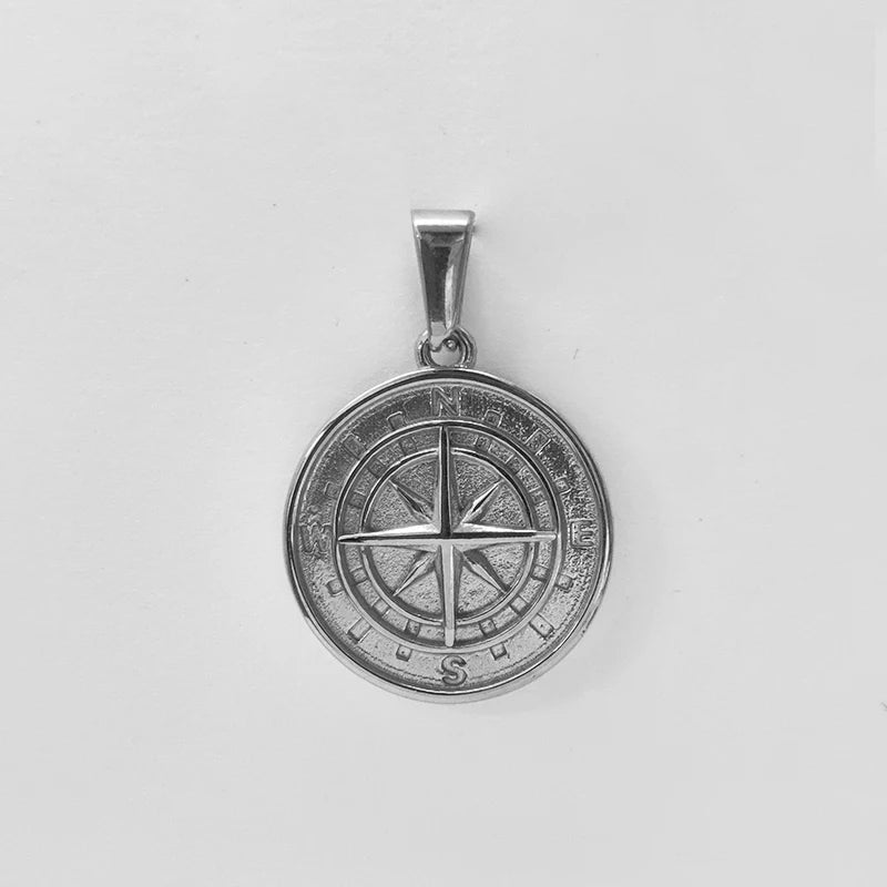 Collar con colgante de brújula de acero inoxidable chapado en oro de 18 quilates - Diseño de moneda redonda para hombres y mujeres, regalo de joyería unisex impermeable