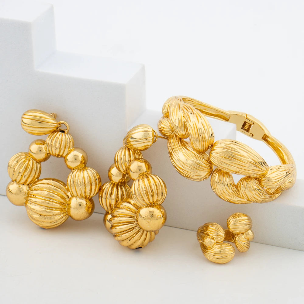 2024 Trend Schmuckset für Damen Baumelohrringe und Armreif Ring Hochzeiten Braut Schmuckset Verlobungsfeier Ohrringe Accessoire