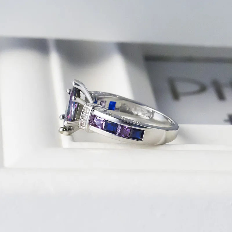 925 Sterling Silber Besondere Marquise-Form Glänzender Lila CZ Krappenfassung Mode Party Ringe für Frauen Schmuck Geschenk