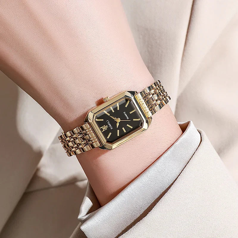 2025 Marca de moda de acero inoxidable correa de reloj para mujer, reloj de pulsera de cuarzo de lujo, reloj de cuarzo cuadrado simple para estudiantes
