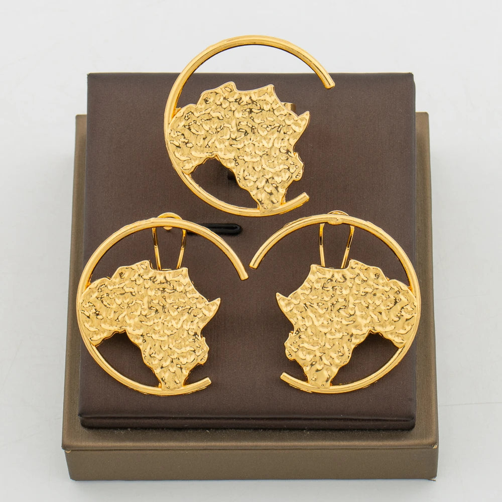 Afrikanische goldfarbene Ohrringe Ring Schmuckset für Frauen Kupferlegierung Clip-Ohrringe und Fingerring 2er-Set Hochzeiten Alltagskleidung