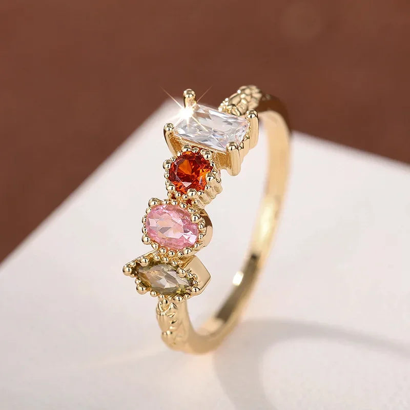 925er Sterlingsilber Zirkonia Damenringe für Hochzeitsfeiern Luxus Goldfarben Glänzende Damenringe Party Trendiger feiner Schmuck